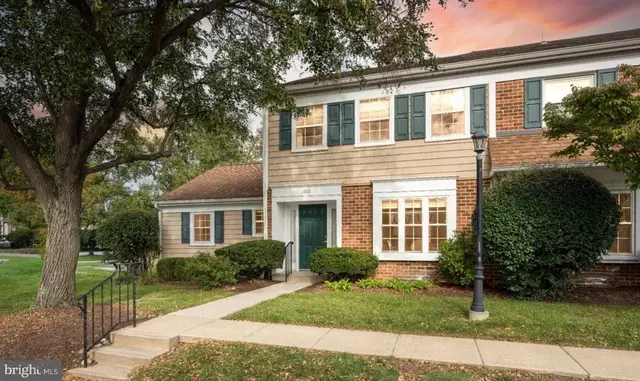 1300 Putnam Blvd #43, Wallingford