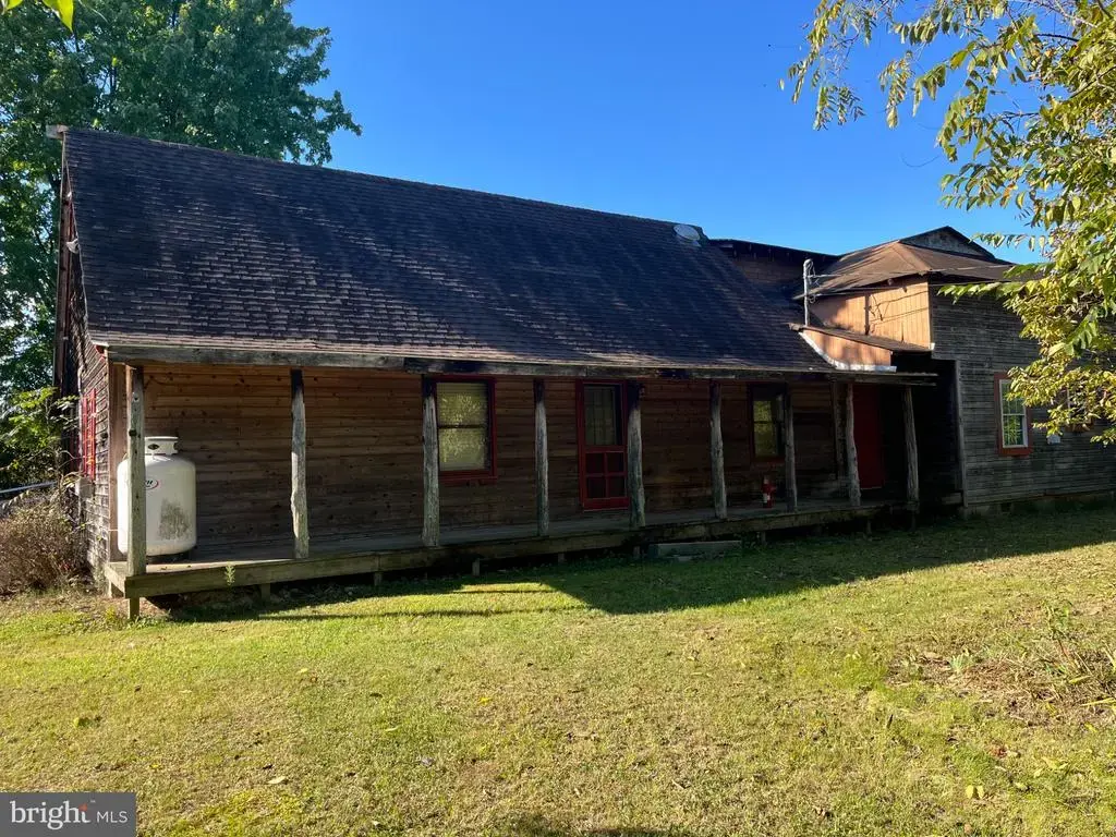 149 Bonneville Dr, FALLING WATERS
