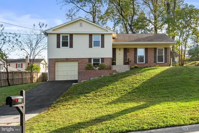 1613 Lemontree Ln, Silver Spring