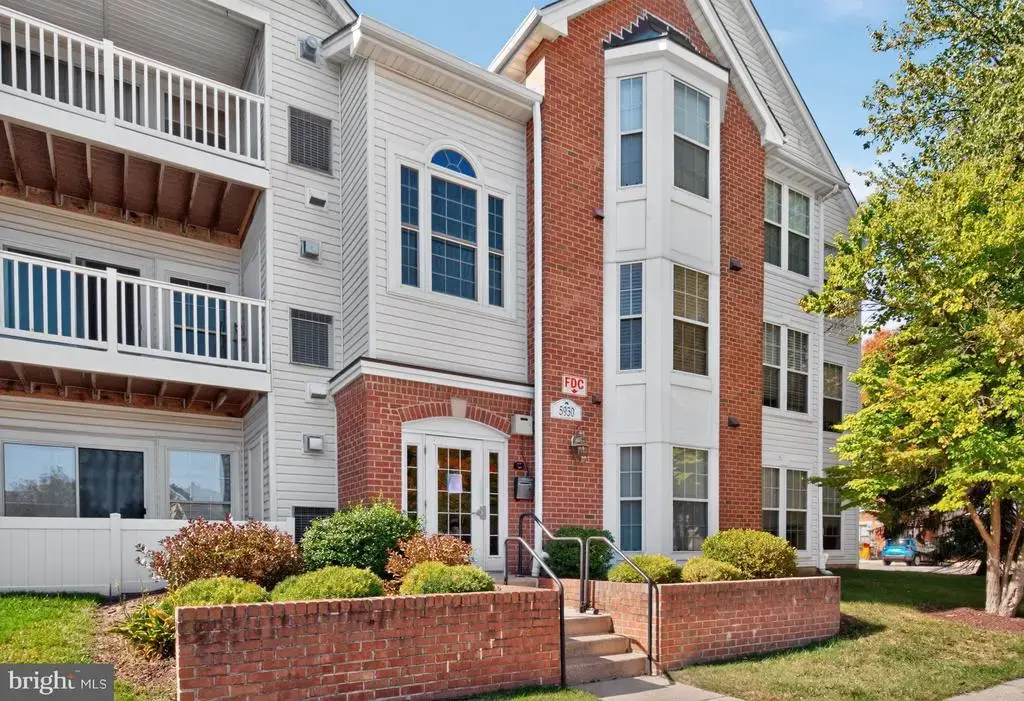 5930 Millrace Ct #f202, COLUMBIA