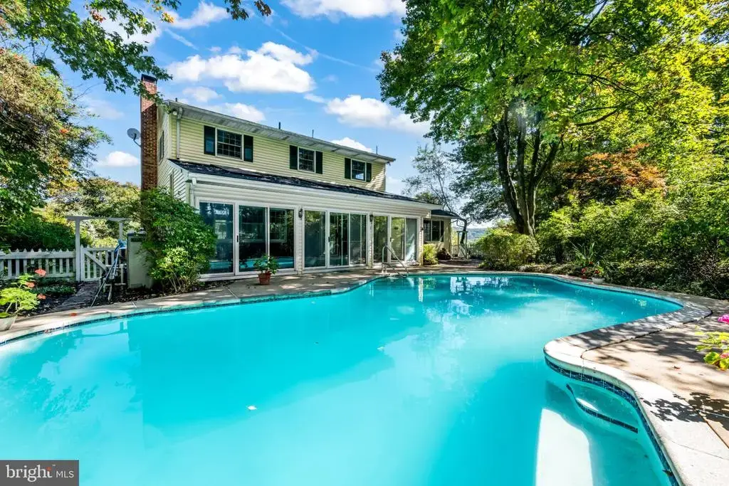 35 Peach Tree Ln, SINKING SPRING
