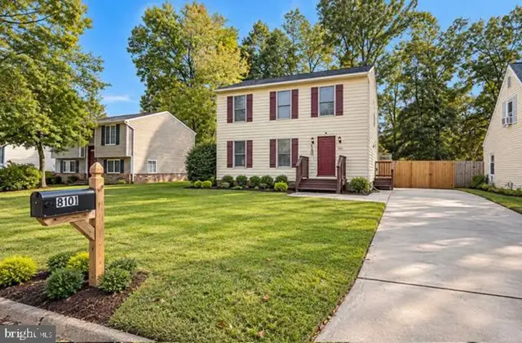8101 Providence Forest Ct, NORTH CHESTERFIELD