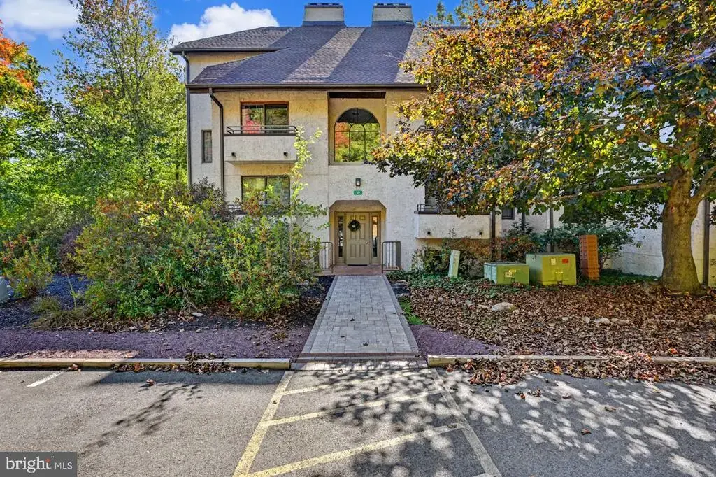 59 Midlake Dr #101, LAKE HARMONY