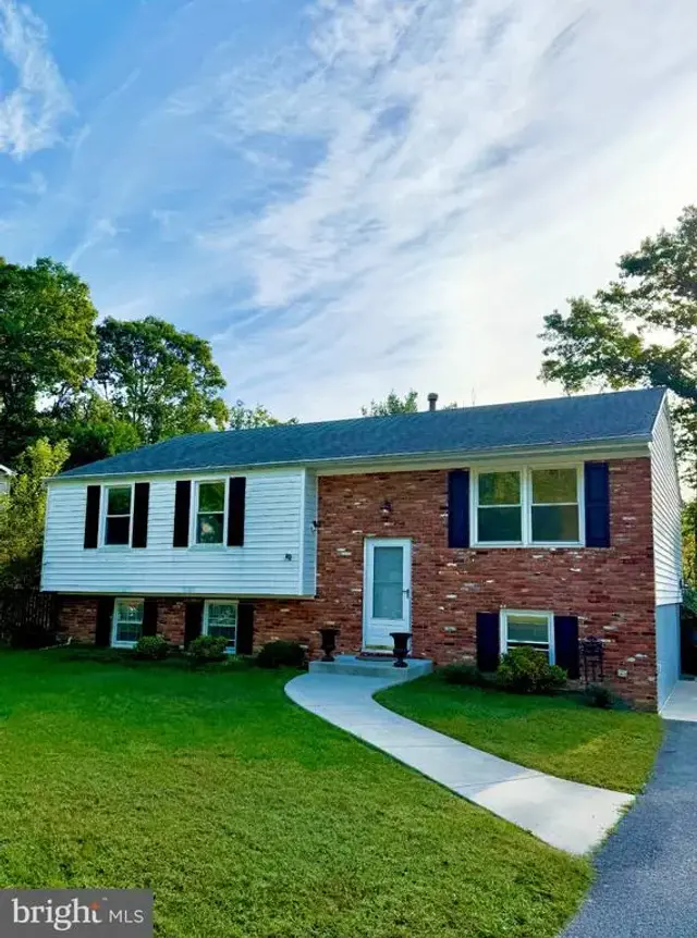449 Cloverdale Cir, Severna Park