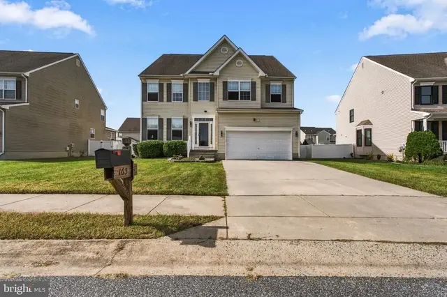 165 Parkers Dr, Dover