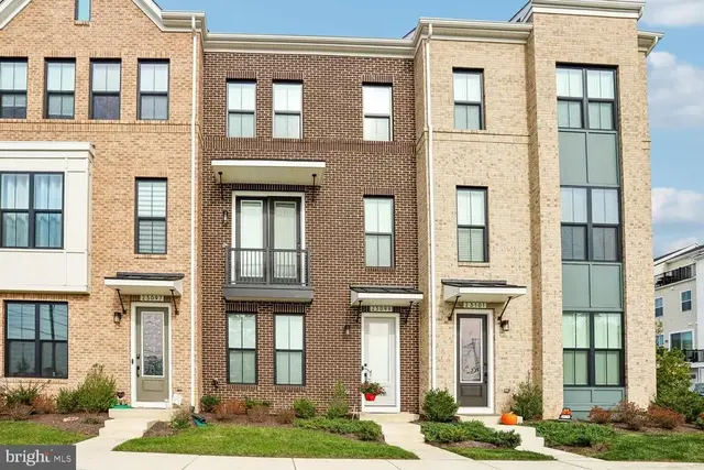 23099 Growler Sq, Ashburn