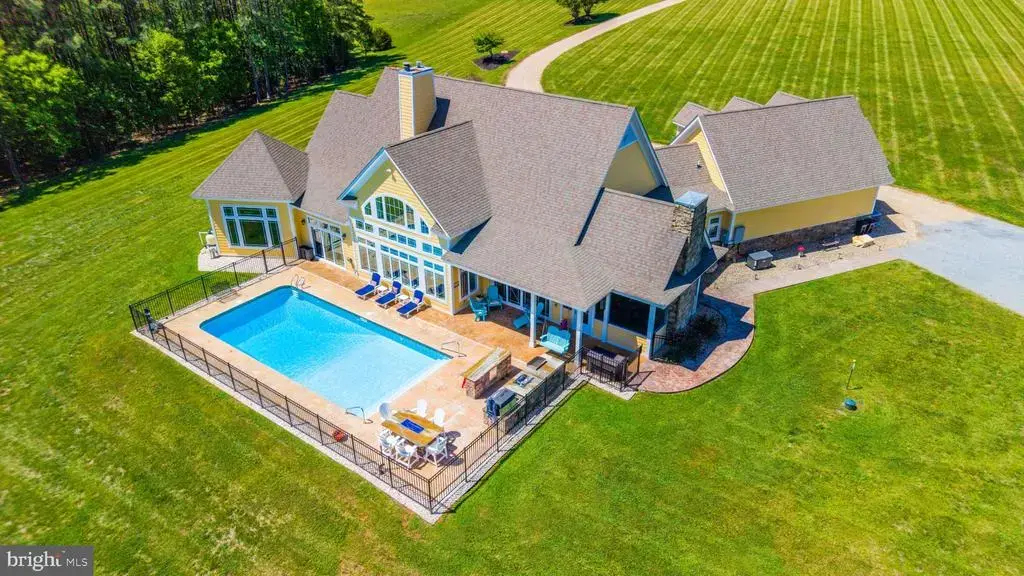 1038 Lees Mill Ln, GOODE