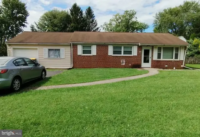 7710 Carter Rd, Sykesville