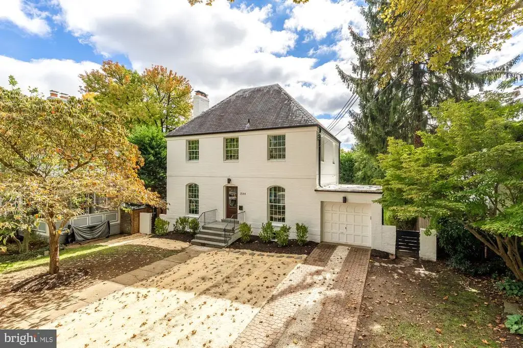 3544 Appleton St Nw, WASHINGTON