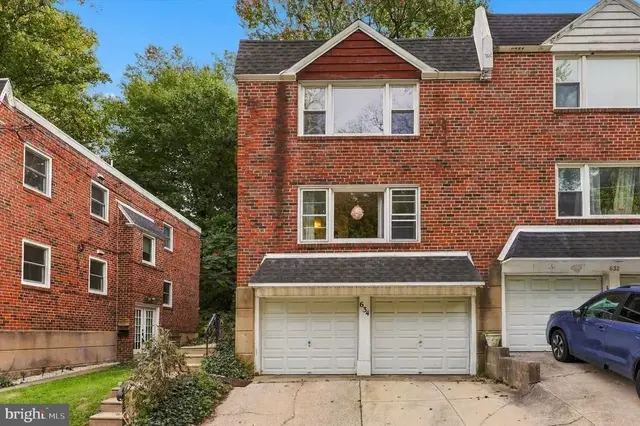 634 Green Ln, Philadelphia
