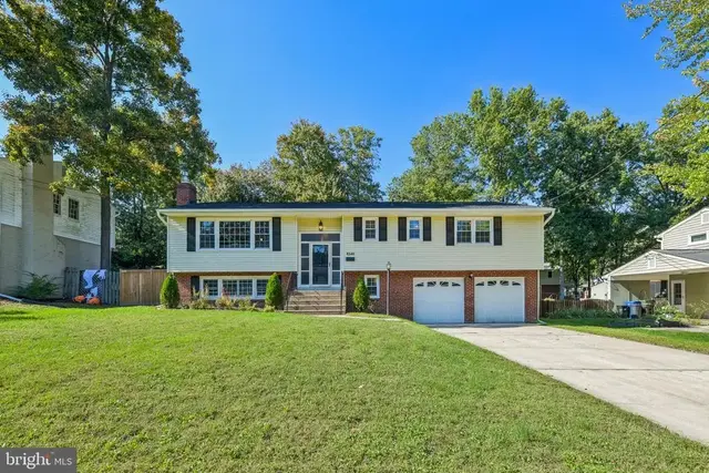 8340 Bound Brook Ln, Alexandria