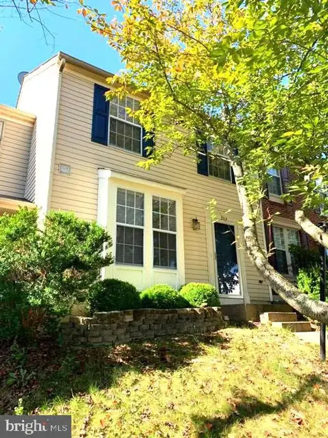 205 Independence Dr, Stafford