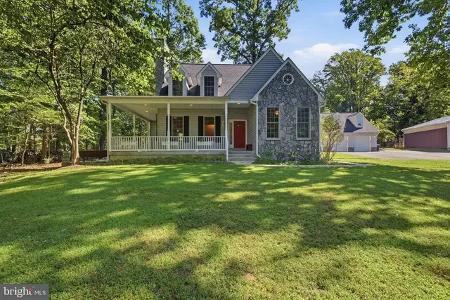 17427 Astoria Ln, Silver Spring