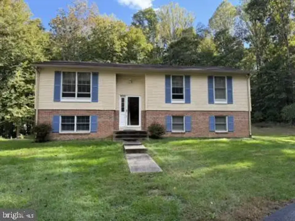 7660 Clifton Rd, FAIRFAX STATION