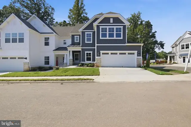 7687 Lloyd Ter, Mechanicsville