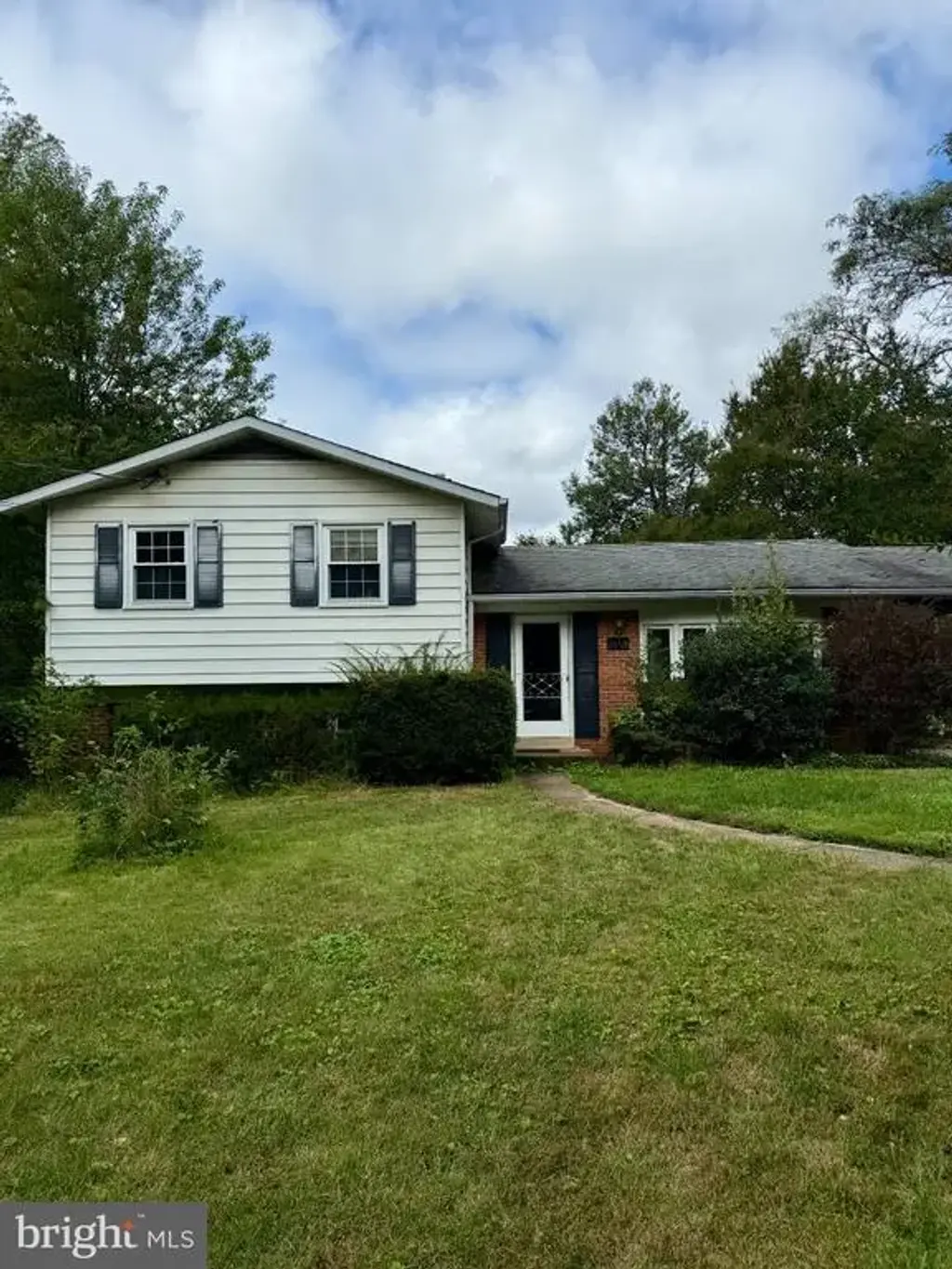 4400 Alta Vista Dr, FAIRFAX