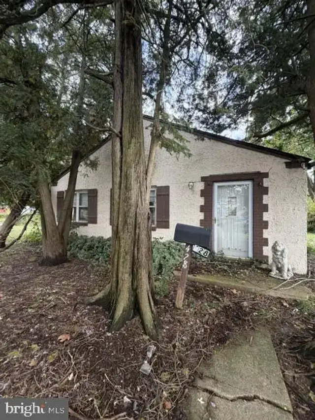 428 Howell Dr, Historic New Castle