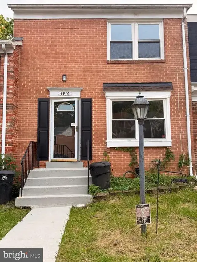 5916 Grand Banks Rd, Columbia