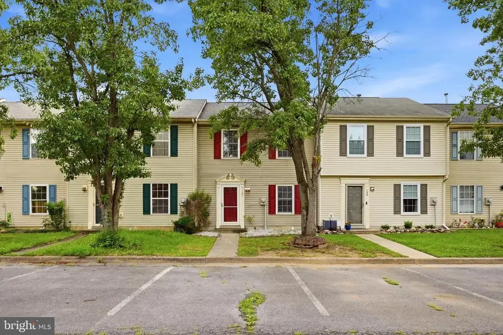 127 Georgetowne Ct, STEPHENS CITY