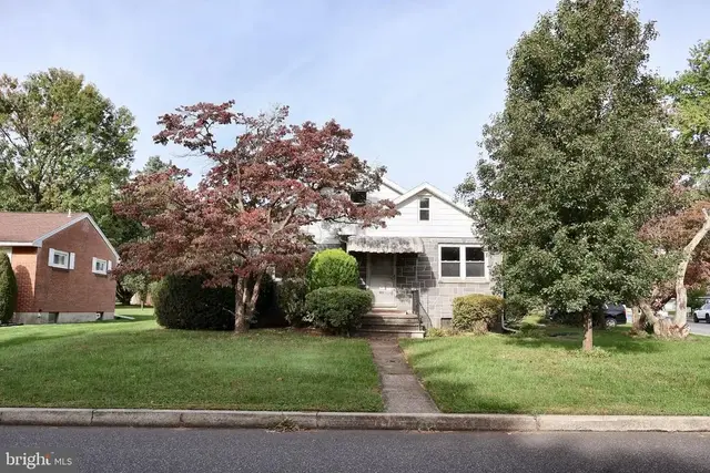 100 W 48th St, Reading