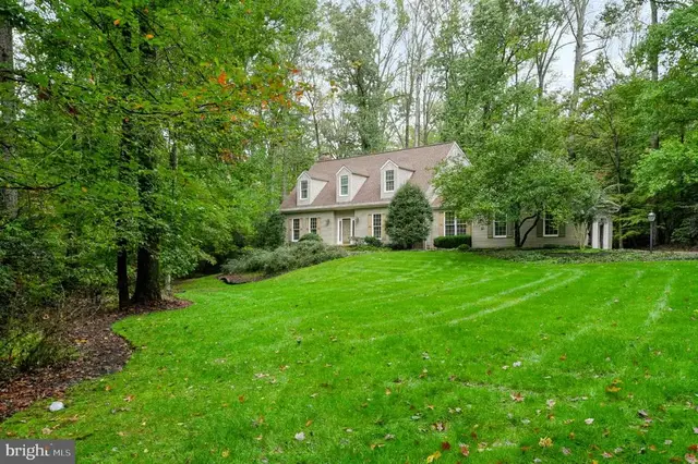 1006 Howard Grove Ct, Davidsonville