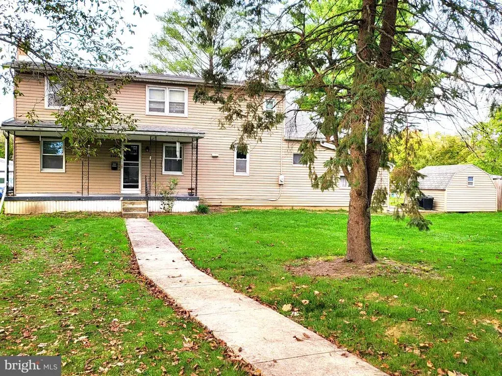 2105 2nd St, STEELTON