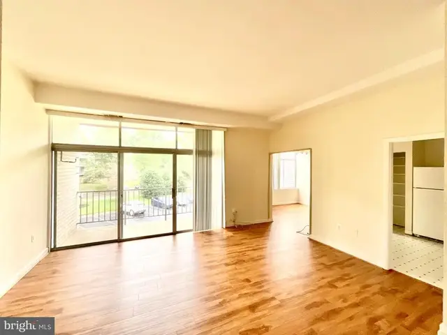 14424 Parkvale Rd #5, Rockville