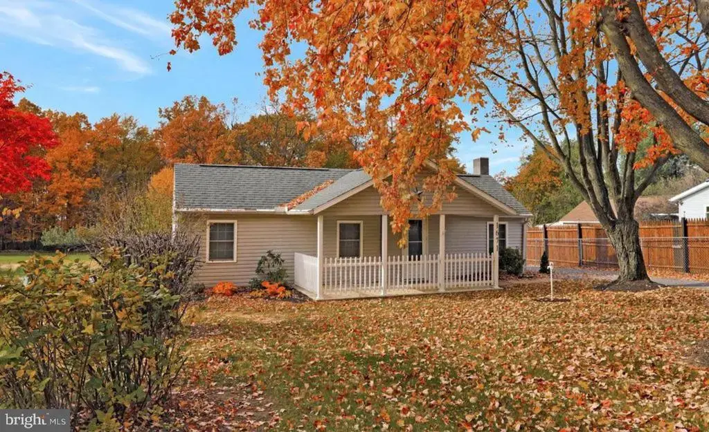 1671 Black Gap Rd, FAYETTEVILLE