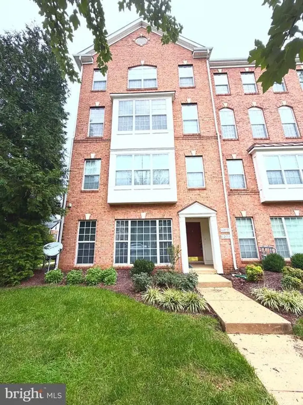 6275 Aster Haven Cir, HAYMARKET