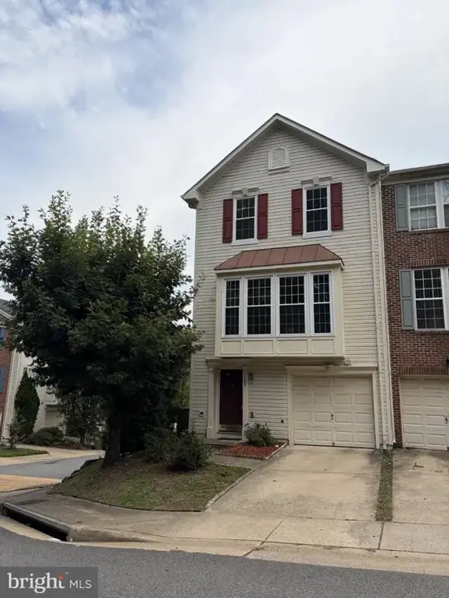1265 Corbett Pl, Woodbridge