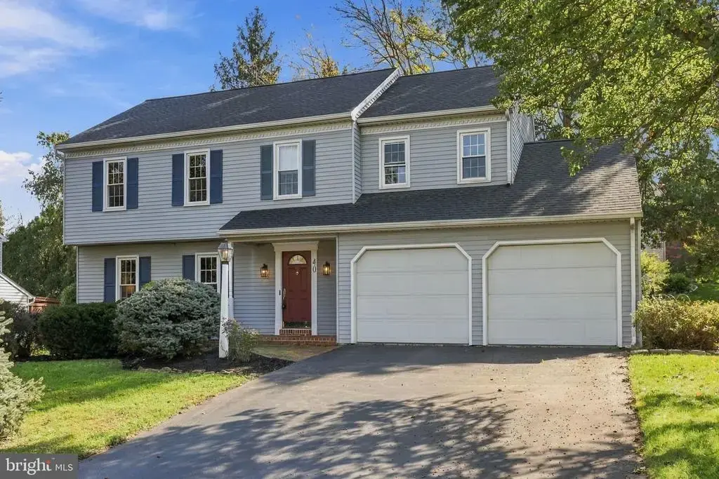 40 Vanderbilt Dr, LEOLA