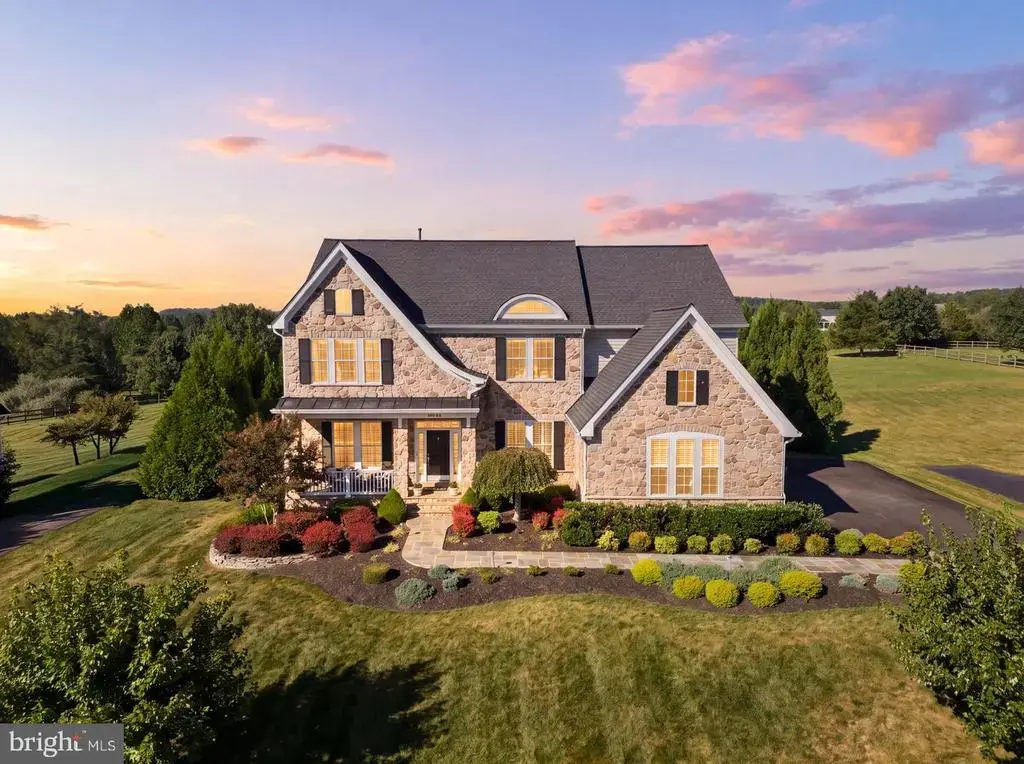 16553 Levade Dr, LEESBURG