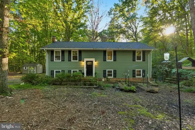 26 Woodbourne Ln, Stafford