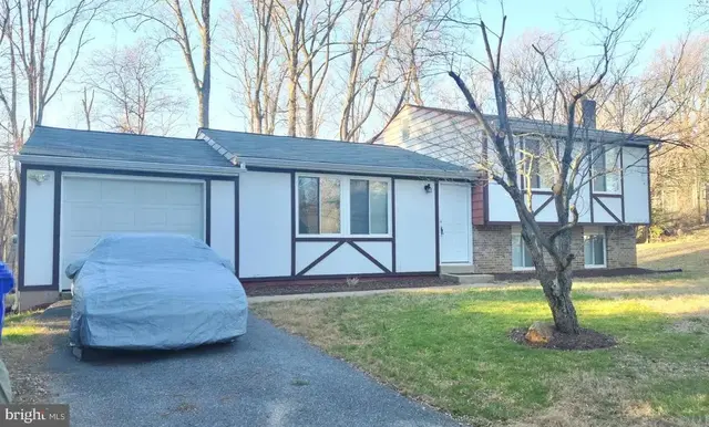 15608 Pamela Dr, Silver Spring