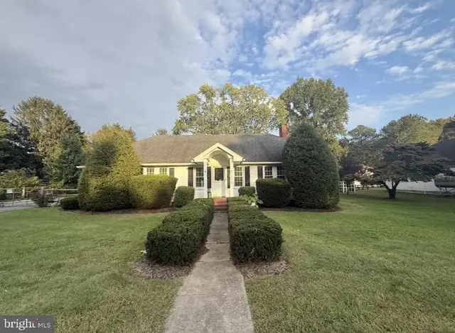 12727 Dupont Blvd, Ellendale