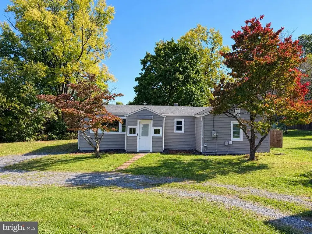 115 Hickory Ln, WINCHESTER