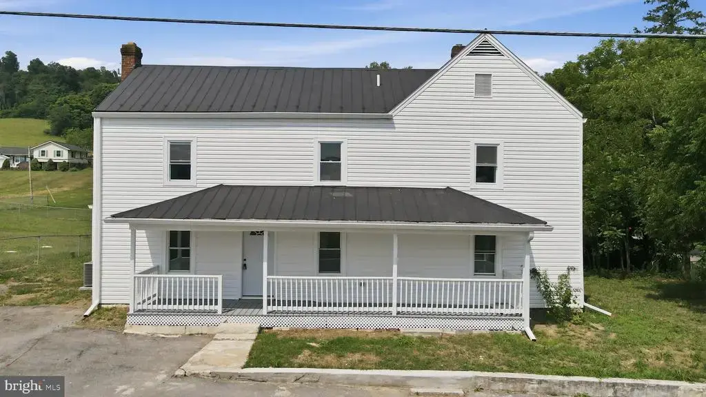 12769 Back Creek Valley Rd, HEDGESVILLE