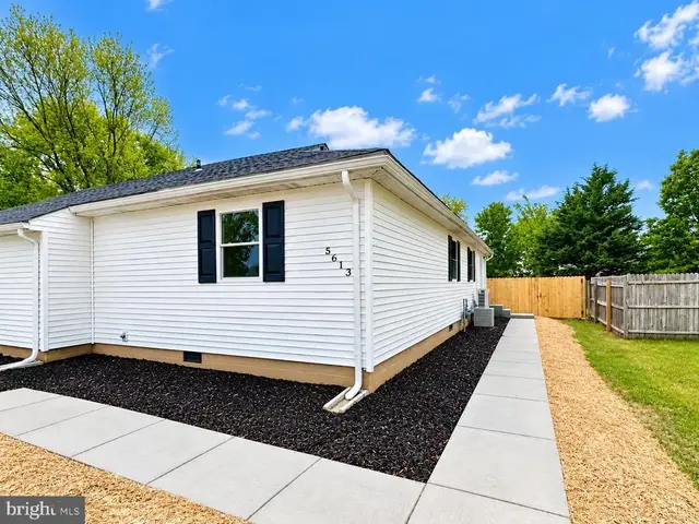 5613 N Dupont Hwy, Dover