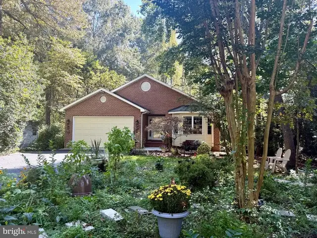 103 Birch Ct, Locust Grove