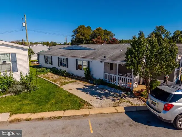 541 6th Ave #338, Wilmington