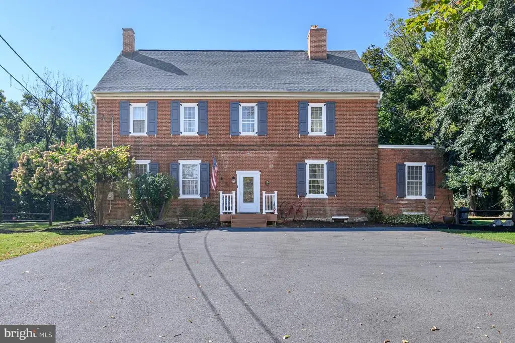 58 Soloff Dr, HAMILTON