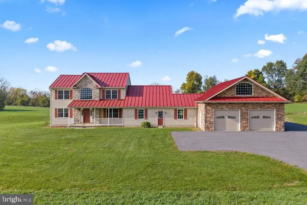 130 Troxel Rd, SHOEMAKERSVILLE