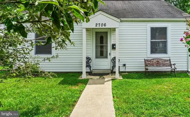 2706 Terrapin Rd, Silver Spring