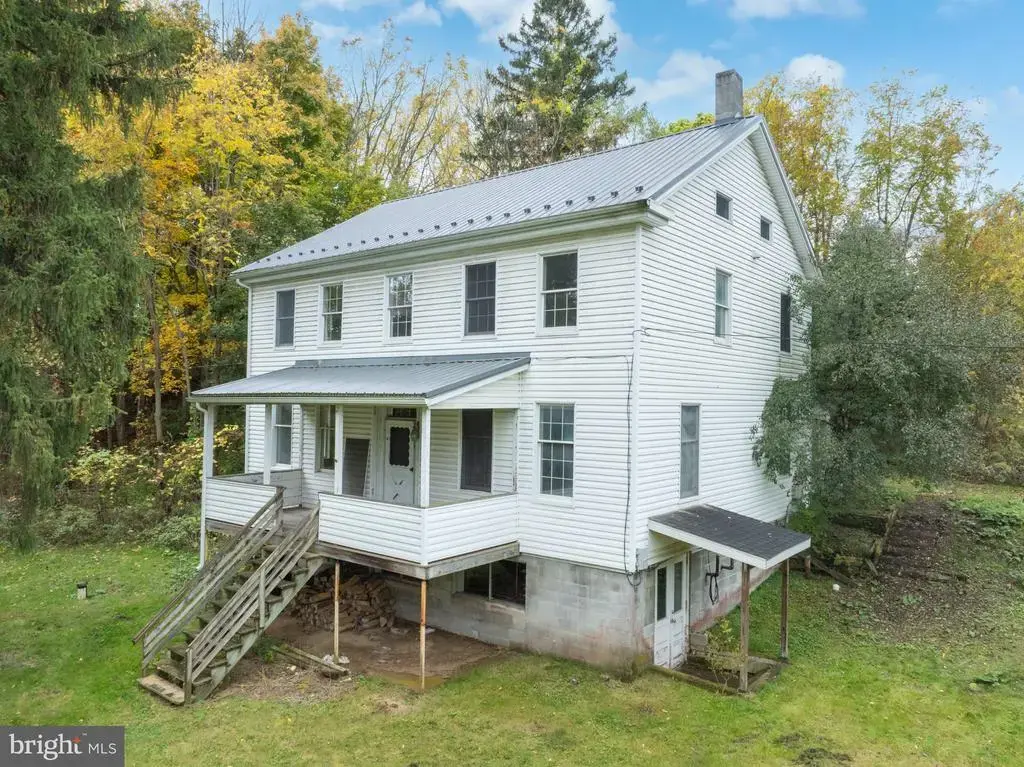 732 E Marylyn Ave, STATE COLLEGE