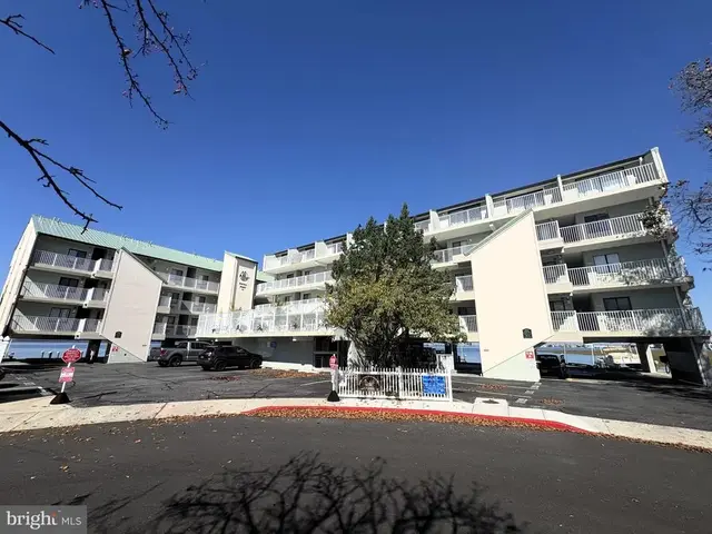 778 94th St #312, Ocean City