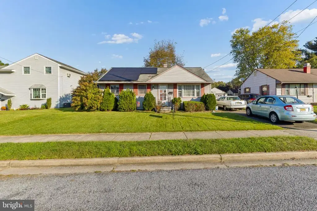 24 Charles Pl, PENNSVILLE
