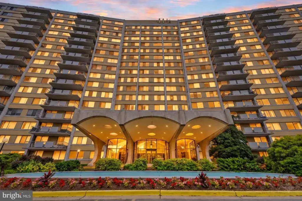 301 N Beauregard St #1607, ALEXANDRIA