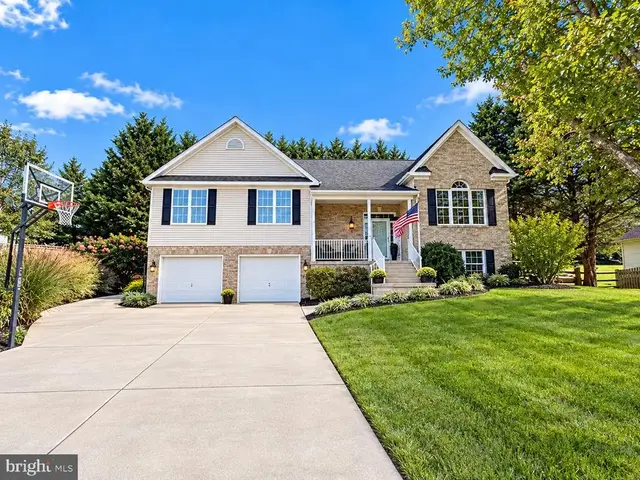 48 Ashley Way, Myersville