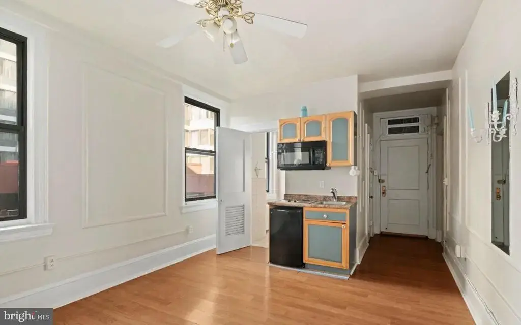 1324 Locust St #619, PHILADELPHIA