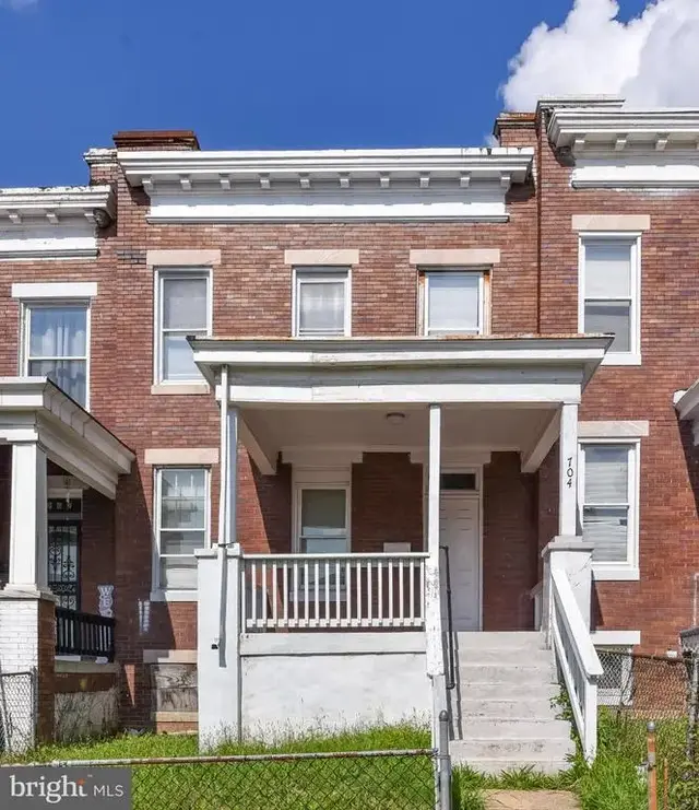 704 N Grantley St, Baltimore
